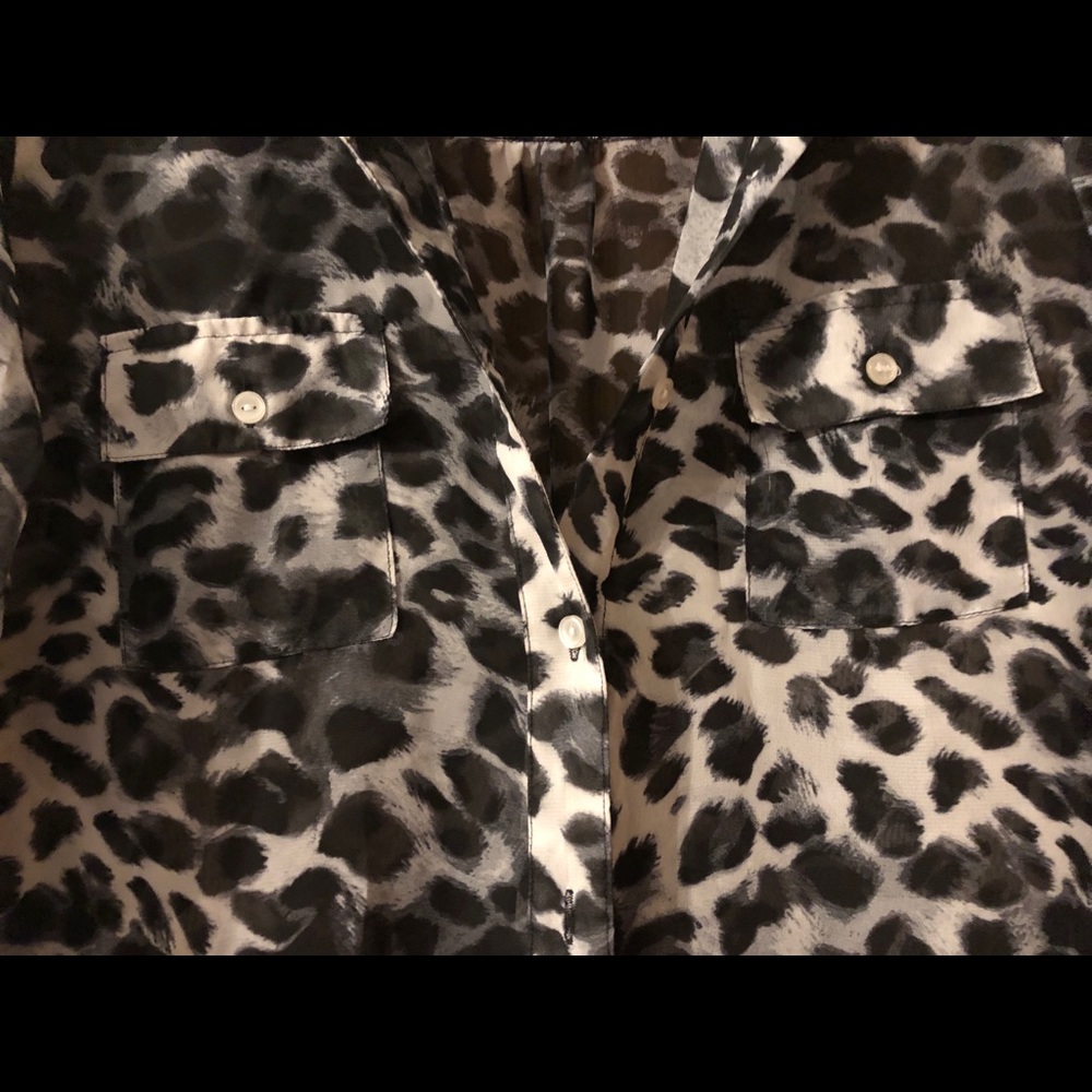 leopard print button up - Picture 2 of 3
